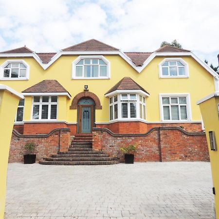 Harlestone Retreat (Adults Only) Otel Northampton Dış mekan fotoğraf