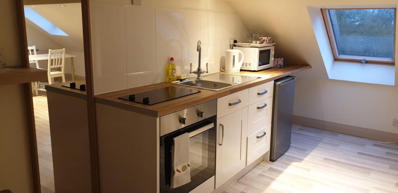 Harlestone Retreat (Adults Only) Otel Northampton Dış mekan fotoğraf